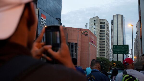 El rascacielos Torre de David en Caracas tras el sismo - Sputnik Afrique
