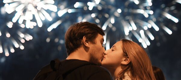 Des amoureux - Sputnik Afrique