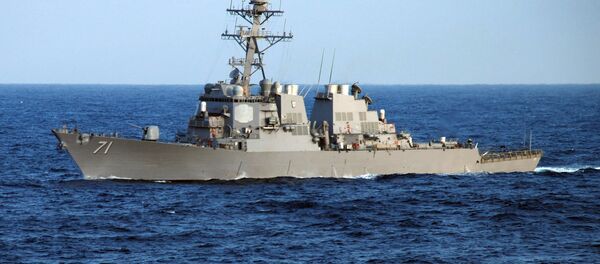 The guided-missile destroyer USS Ross (DDG 71) crosses the Atlantic Ocean as part of the Nassau Expeditionary Strike Group - Sputnik Afrique