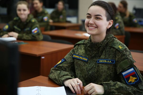 Les femmes militaires russes - Sputnik Afrique