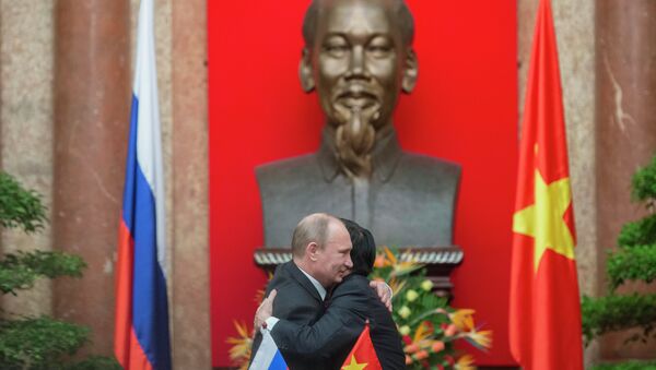 Vladimir Putin's official visit to Vietnam in 2013 - Sputnik Afrique