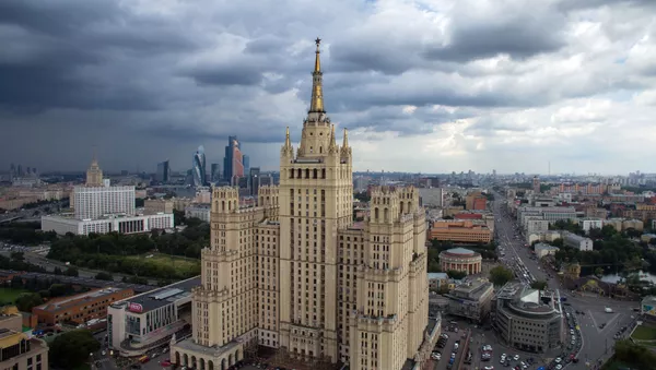 Les sept gratte-ciel moscovites - Sputnik Afrique