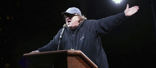 Michael Moore - Sputnik Afrique