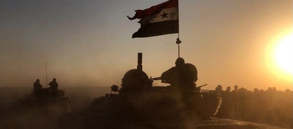 Tanks of the Syrian Army at combat positions in Deir ez-Zor - Sputnik Afrique