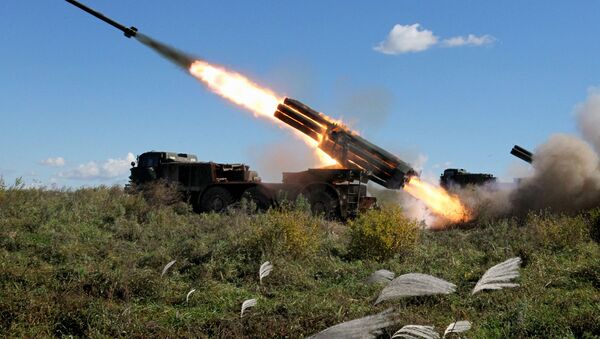 The BM-27 Uragan self-propelled multiple rocket launcher system during a military exercise of artillery units of the 5th Army at the Sergeyevsky training ground in the Primorye Territory. - Sputnik Afrique