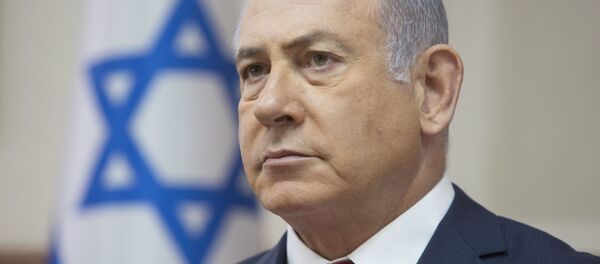 Israeli Prime Minister Benjamin Netanyahu attends the weekly cabinet meeting at the Prime Minister's office in Jerusalem Sunday, Sept. 16, 2018 - Sputnik Afrique