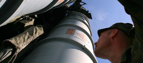 Соединение ПВО С-300 заступило на боевое дежурство - Sputnik Afrique