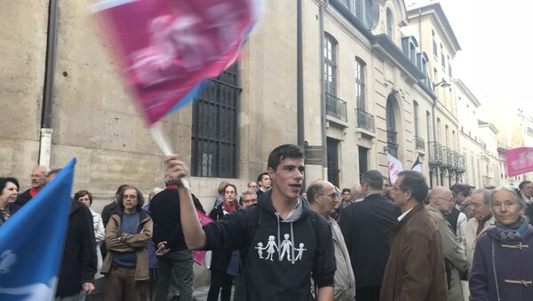 Manifestation à Paris sur la PMA pour toutes - Sputnik Afrique