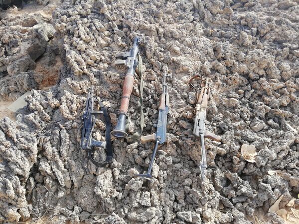 Les terroristes abandonnent leurs positions dans le sud de la Syrie - Sputnik Afrique