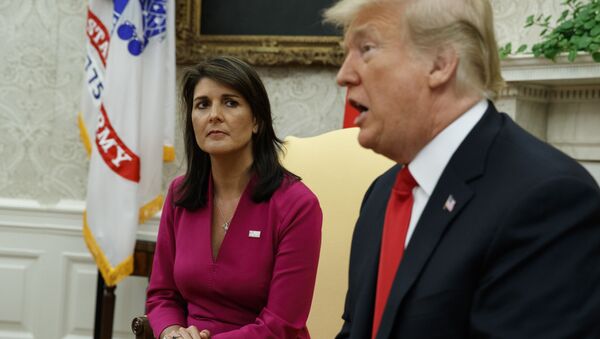 President Donald Trump speaks during a meeting with outgoing U.S. Ambassador to the United Nations Nikki Haley in the Oval Office of the White House, Tuesday, Oct. 9, 2018, in Washington. - Sputnik Afrique