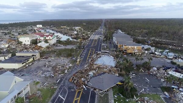 In this image made from video and provided by SevereStudios.com, damage from Hurricane Michael is seen in Mexico Beach, Fla. on Thursday, Oct. 11, 2018. Search-and-rescue teams fanned out across the Florida Panhandle to reach trapped people in Michael's wake Thursday as daylight yielded scenes of rows upon rows of houses smashed to pieces by the third-most powerful hurricane on record to hit the continental U.S. - Sputnik Afrique