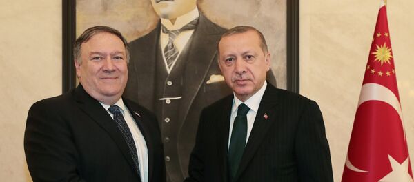 Tayyip Erdogan et Mike Pompeo - Sputnik Afrique