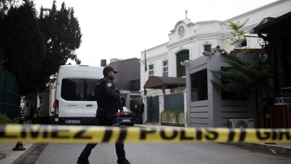 La police turque près de la résidence du consul général d’Arabie saoudite à Istanbul - Sputnik Afrique
