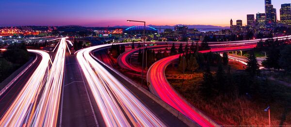 Дороги ночного Сиэтла, Вашингтон - Sputnik Afrique