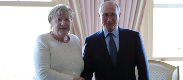 Angela Merkel et Vladimir Poutine à Istanbul - Sputnik Afrique