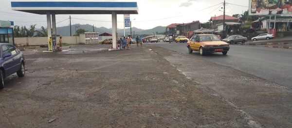 Le carrefour Mutenguene, point d’entrée de la région sécessionniste du Sud ouest - Sputnik Afrique