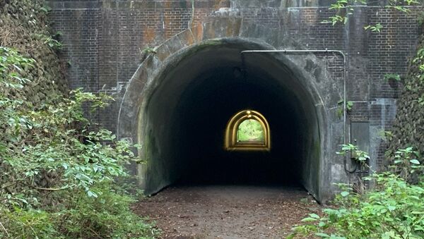 Le tunnel Komine - Sputnik Afrique