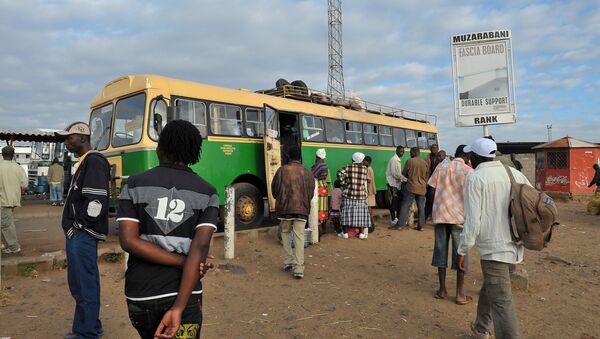 Un bus à Harare (image d'illustration) - Sputnik Afrique