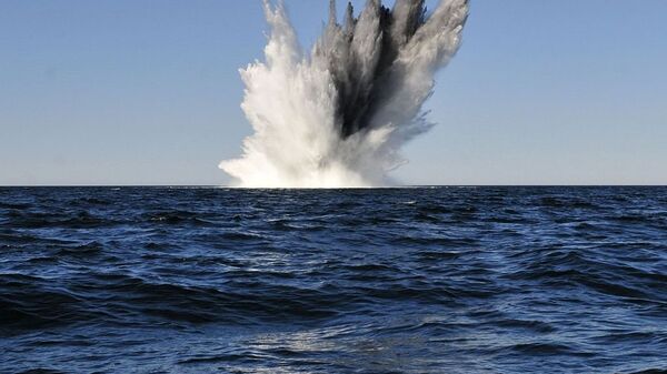 Explosion d'une mine sous-marine - Sputnik Afrique