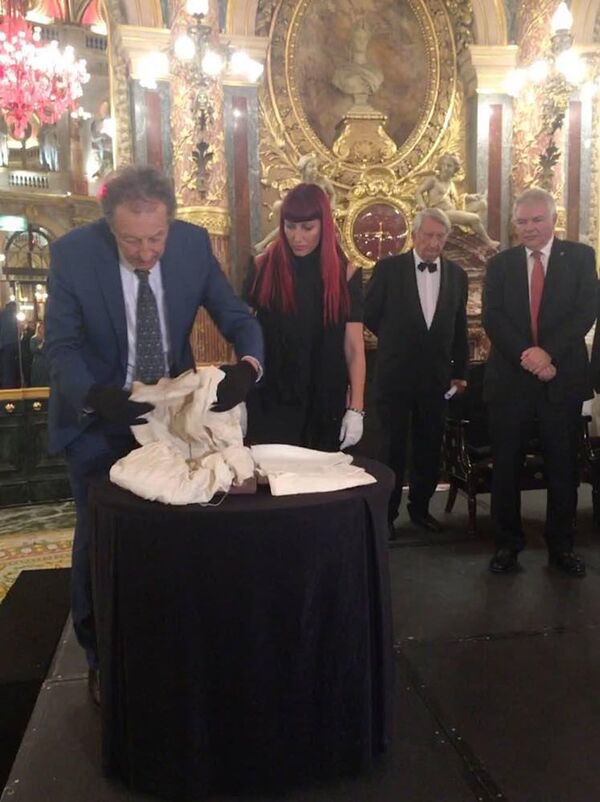 La France restitue à la Russie des reliques liées au meurtre de l’empereur Alexandre II - Sputnik Afrique