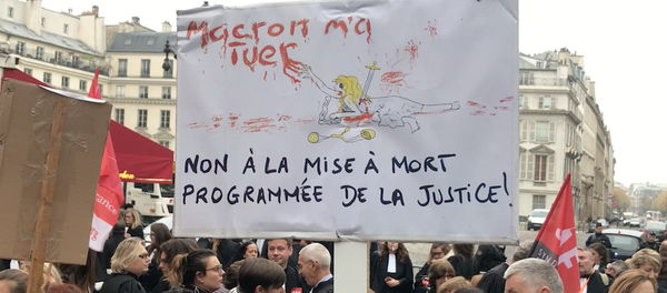 Mobilisation des avocats et magistrats contre la réforme de la justice - Sputnik Afrique
