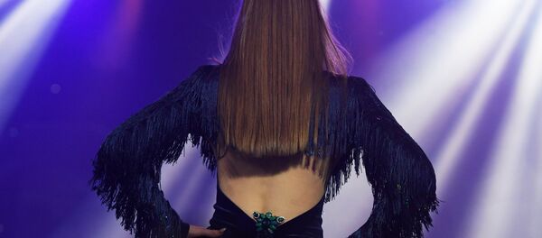 Le dos d'une femme - Sputnik Afrique