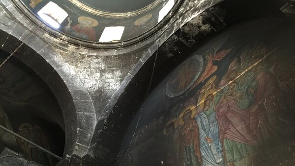 Une église orthodoxe dans la ville syrienne de Maaloula pillée par des terroristes du Front al-Nosra - Sputnik Afrique
