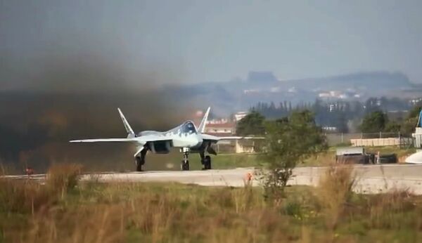 Les vols des chasseurs Su-57 en Syrie - Sputnik Afrique