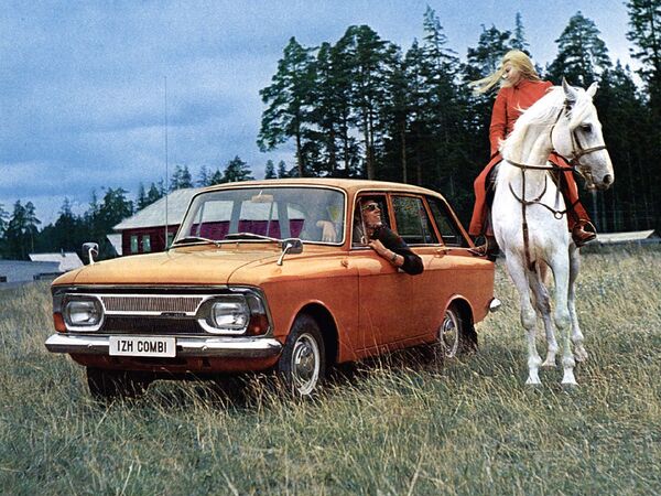 Le sexe existait en URSS: la publicité des voitures soviétiques - Sputnik Afrique