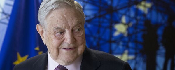 George Soros, Founder and Chairman of the Open Society Foundation, waits for the start of a meeting at EU headquarters in Brussels on Thursday, April 27, 2017 - Sputnik Afrique
