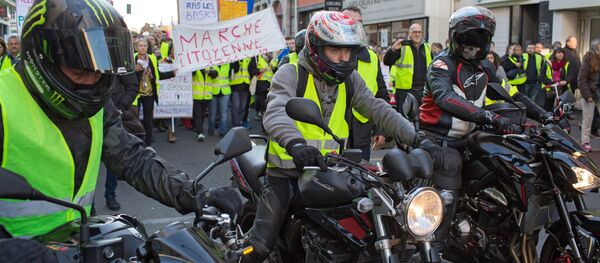 La mobilisation des gilets jaunes - Sputnik Afrique