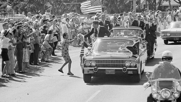 Le cortège du Président John Kennedy à Honolulu (image d'archive) - Sputnik Afrique