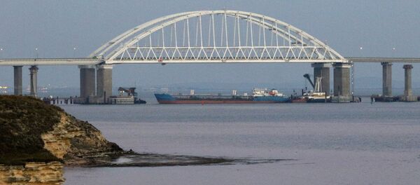 Le détroit de Kertch fermé pour les bateaux civils à des fins de sécurité - Sputnik Afrique