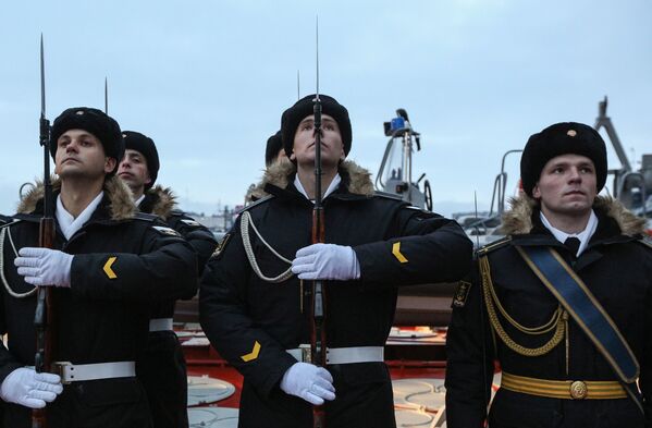L’accueil des navires de la flotte russe du Nord à Severomorsk - Sputnik Afrique