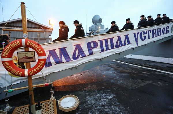 L’accueil des navires de la flotte russe du Nord à Severomorsk - Sputnik Afrique