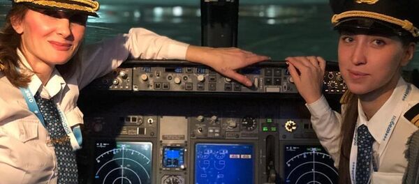 Les femmes pilotes dans l’aviation civile - Sputnik Afrique