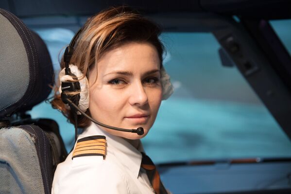 Les femmes pilotes dans l’aviation civile - Sputnik Afrique