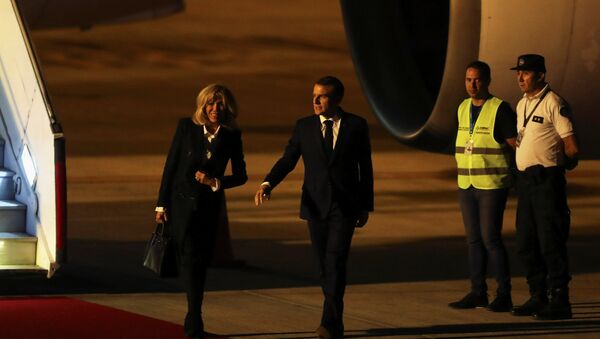 Emmanuel et Brigitte Macron arrivent à Buenos Aires - Sputnik Afrique