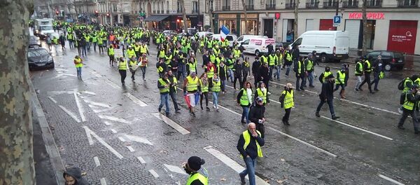 Gilets jaunes le 1 décembre 2018 à Paris - Sputnik Afrique