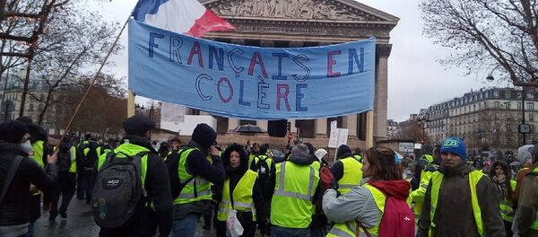 Gilets jaunes le 1 décembre 2018 à Paris - Sputnik Afrique