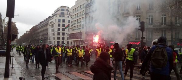 Gilets jaunes le 1 décembre à Paris - Sputnik Afrique