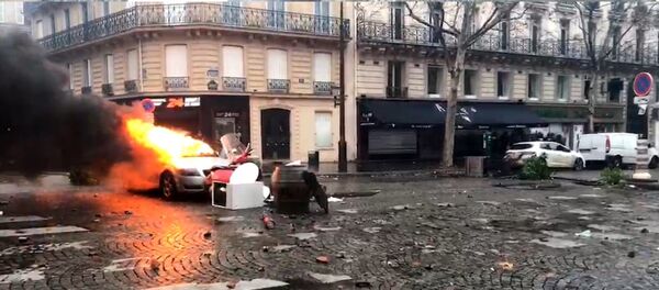 Gilets jaunes le 1 décembre 2018 à Paris - Sputnik Afrique