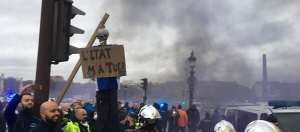 Nouvelle action des ambulanciers à Paris, le 3 décembre - Sputnik Afrique