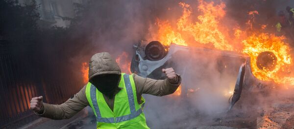 Gilets jaunes le 1er décembre 2018 à Paris - Sputnik Afrique