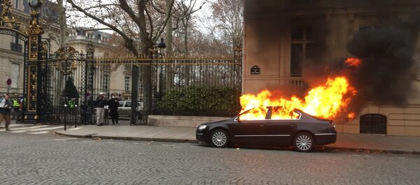 Manifestation des Gilets jaunes le 8 décembre 2018 - Sputnik Afrique