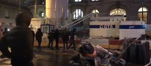 Manifestations des Gilets jaunes à Paris, le 8 décembre 2018 - Sputnik Afrique