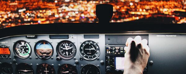 Un cockpit - Sputnik Afrique