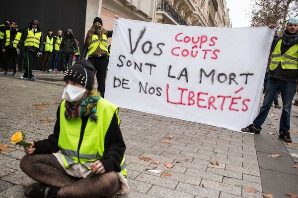 Manifestations des Gilets jaunes à Paris - Sputnik Afrique