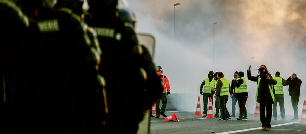 Gilets jaunes - Sputnik Afrique