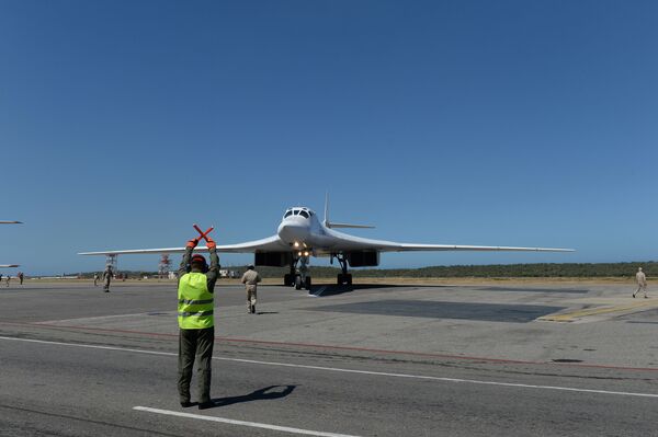 Les manœuvres russo-vénézuéliennes avec la participation de Tu-160 - Sputnik Afrique